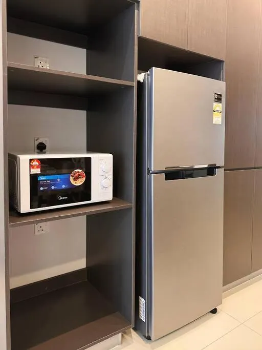 Apartment Spacious Balcony Royal Strand Full Seaview With 2Carparks Foc Netflix Access And Youtube Premium 3Beds3Bath For 6-10Pax By Minshuku Johor Bahru