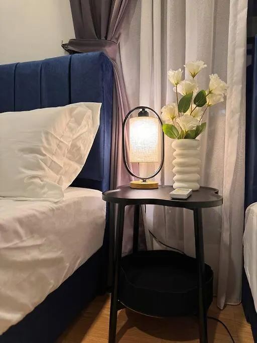 Apartment Spacious Balcony Royal Strand Full Seaview With 2Carparks Foc Netflix Access And Youtube Premium 3Beds3Bath For 6-10Pax By Minshuku Johor Bahru Malaysia